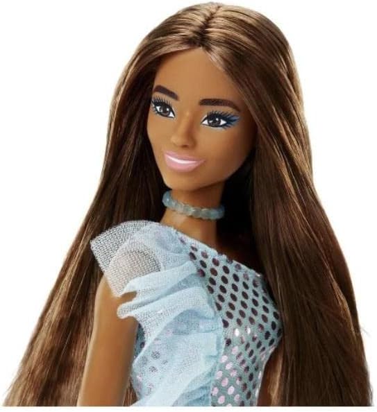 Mattel Barbie: Glitz Obleke - Lutka Temne Polti v Svetlo Modri Obleki (HJR95)