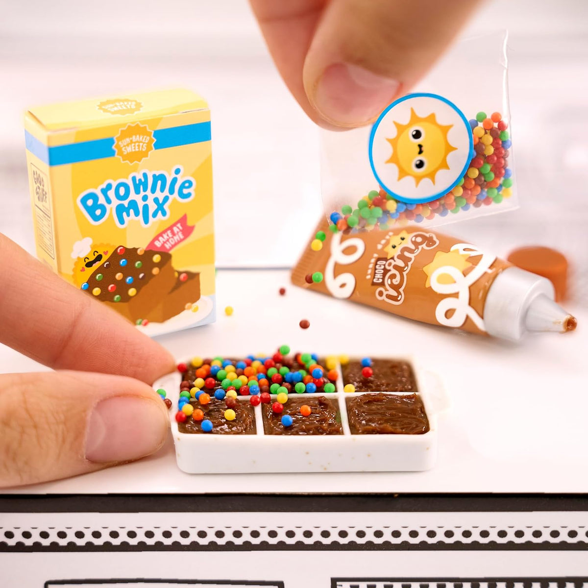 MGA Miniverse Make It Mini from Scratch Serija 1