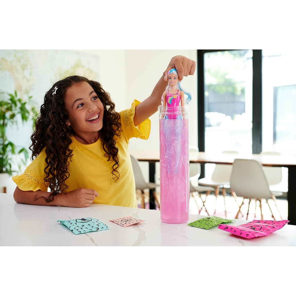 Mattel Barbie - Lutka serije mavrična galaksija (HJX61)