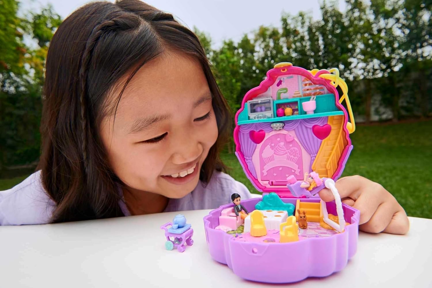 Mattel Polly Pocket - Kompaktni komplet za sladke priboljške Cupcake (HKV31)