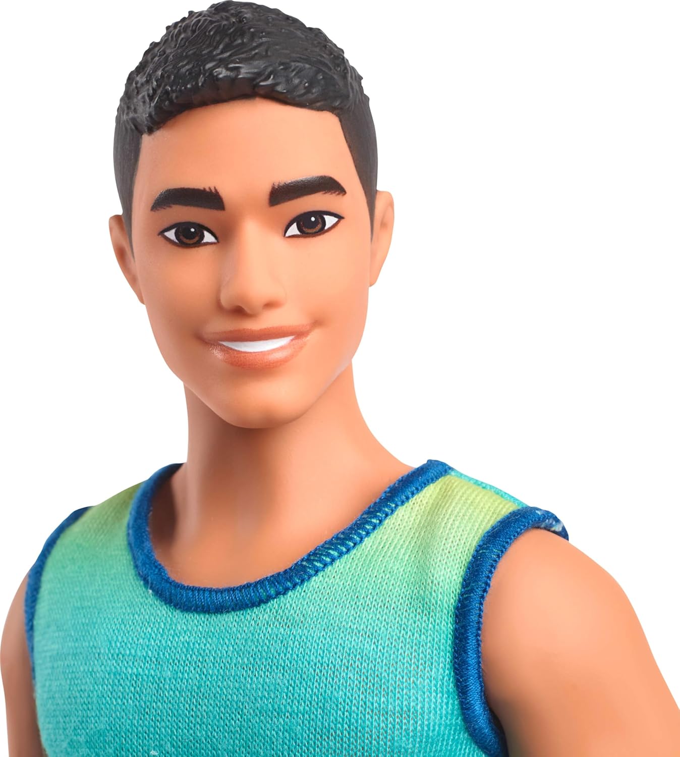 Mattel Barbie: Ken - Ombre majica in kavbojke s črnimi lasmi iz serije Fashionistas (HYV00)