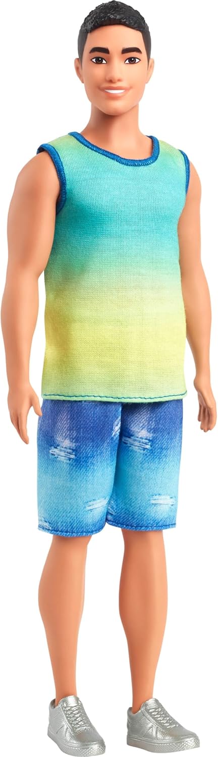 Mattel Barbie: Ken - Ombre majica in kavbojke s črnimi lasmi iz serije Fashionistas (HYV00)